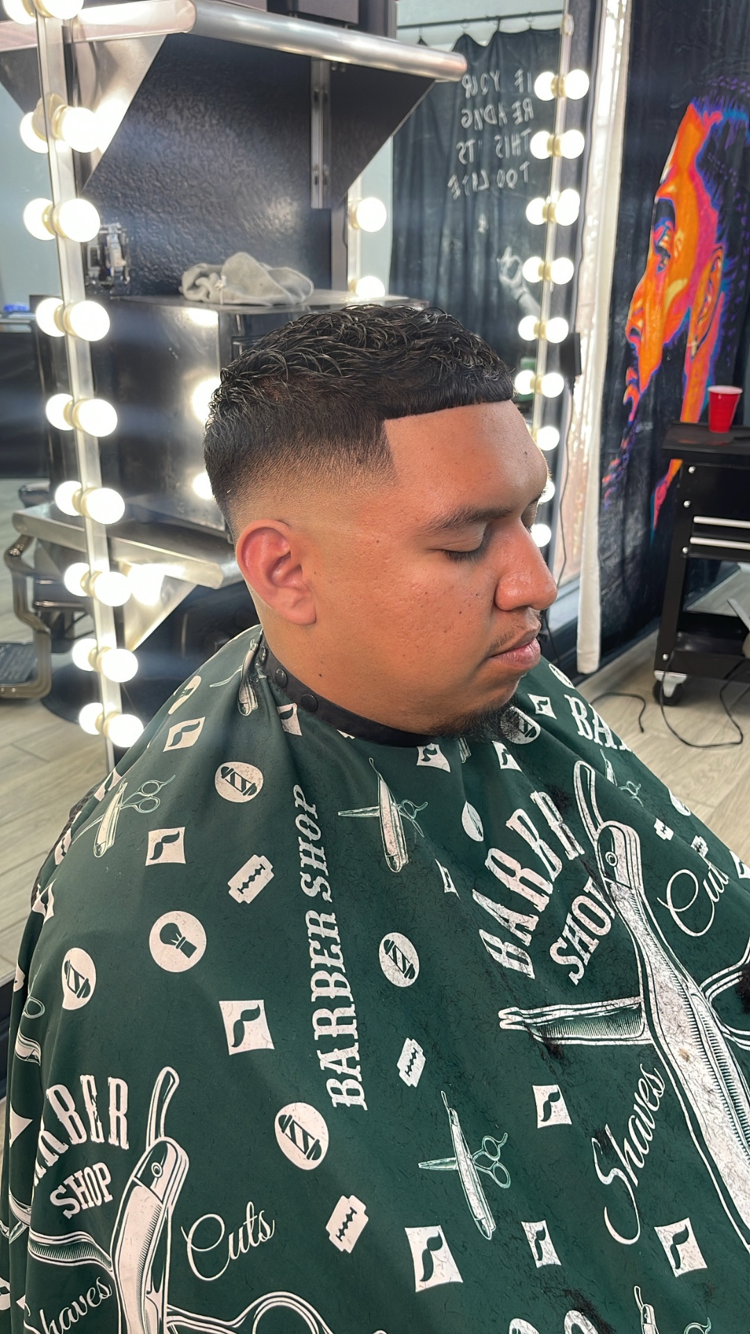 Textured low fade with crisp lineup
